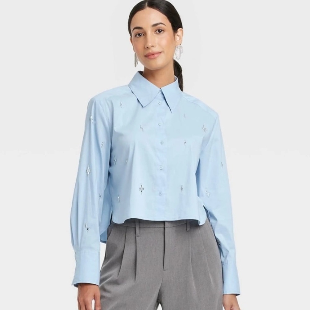 161. Women’s Express Sky Blue Embellished Button Down Shirt Size XS NWT